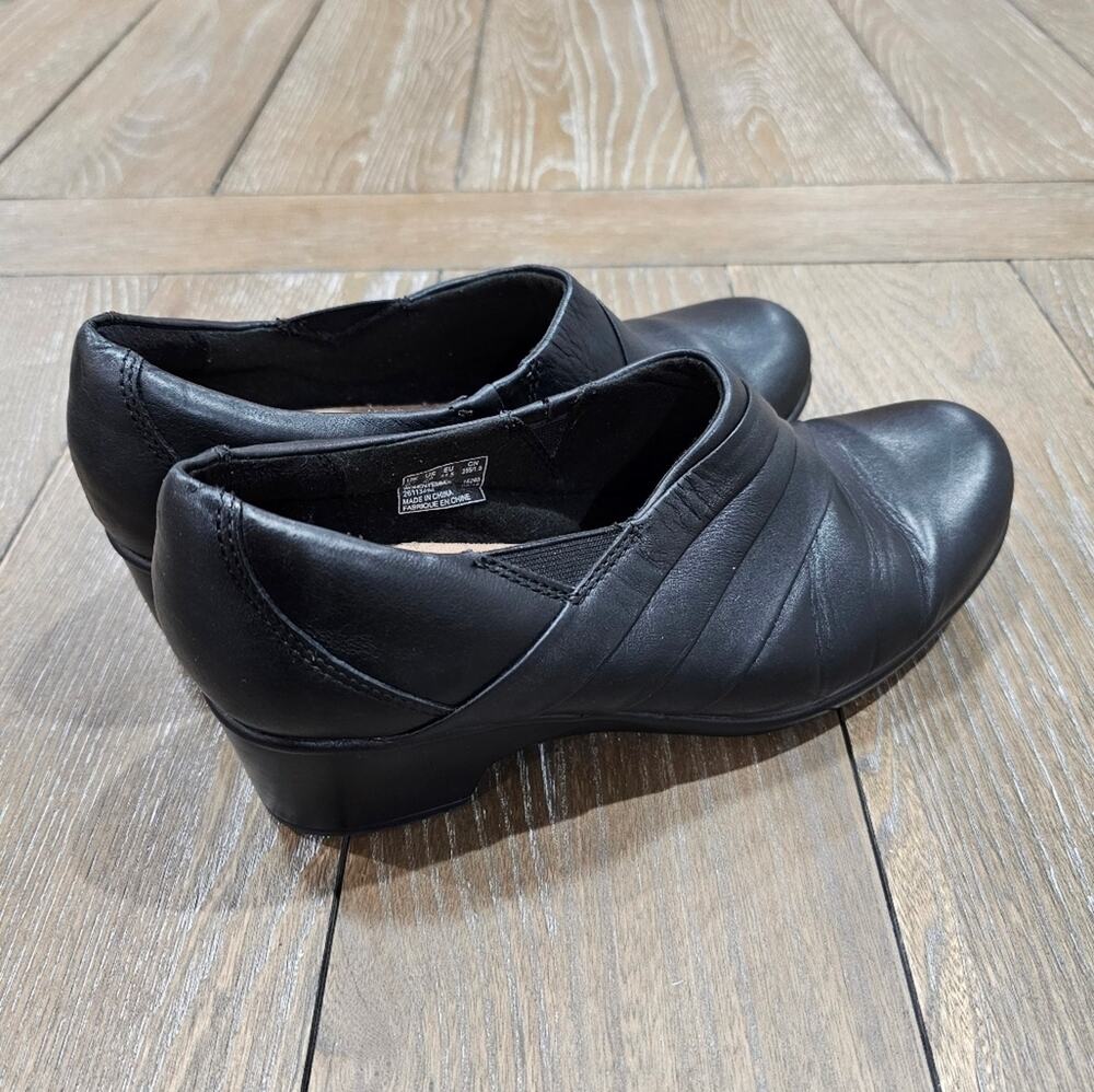 Clarks Dress Loafers Leather Slip-Ons Size 10